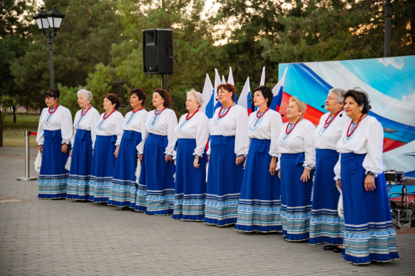 Посвятили Флагу России