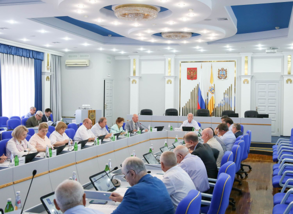 Внимание ветеранам труда и &laquo;детям войны&raquo;