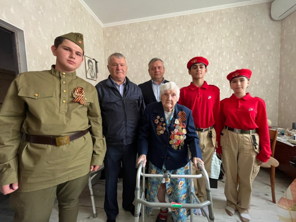 100 лет ветерану войны!